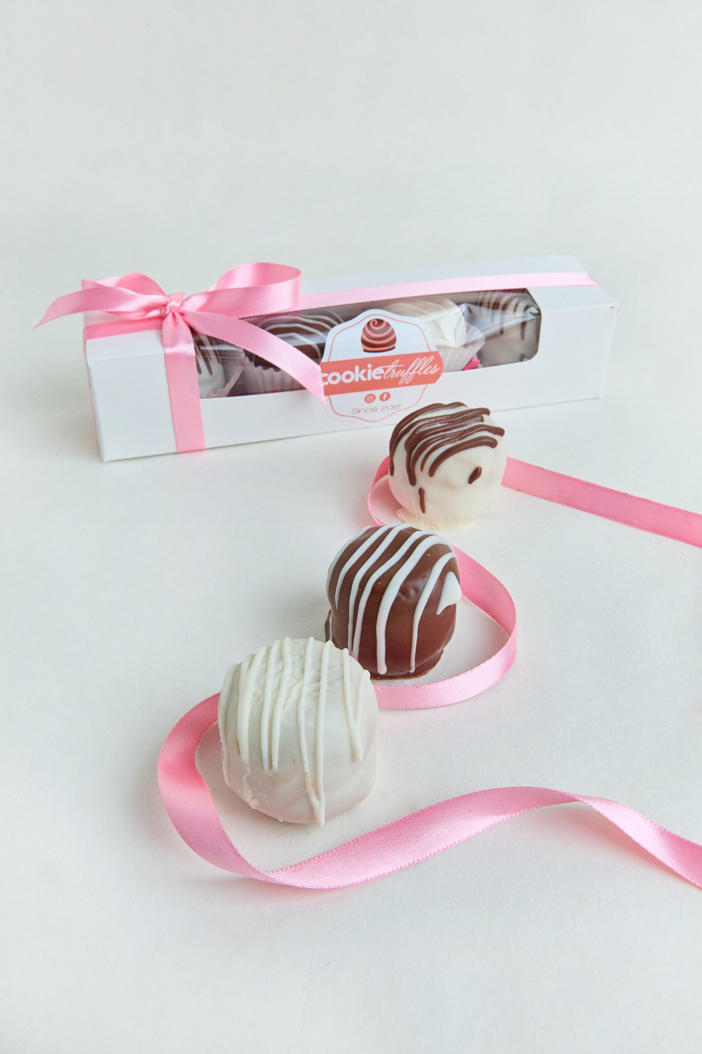 4 Elite Cookie Truffles x $10